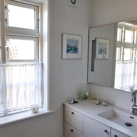 Spacious House In * Σκάγκεν